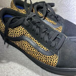 VANS Comfy Cush Old Skool Cheetah Print Mixed Media Low Top Sneakers 6.5 M/7.5 W
